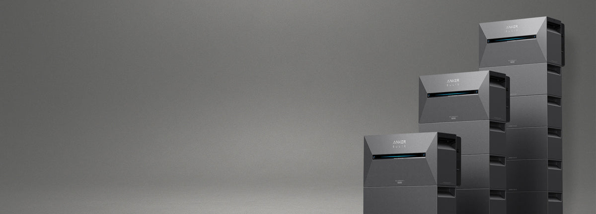 Anker SOLIX Solarbank Speicher mit mehreren Erweiterungsakkus für Balkonkraftwerk und PV-Anlage.